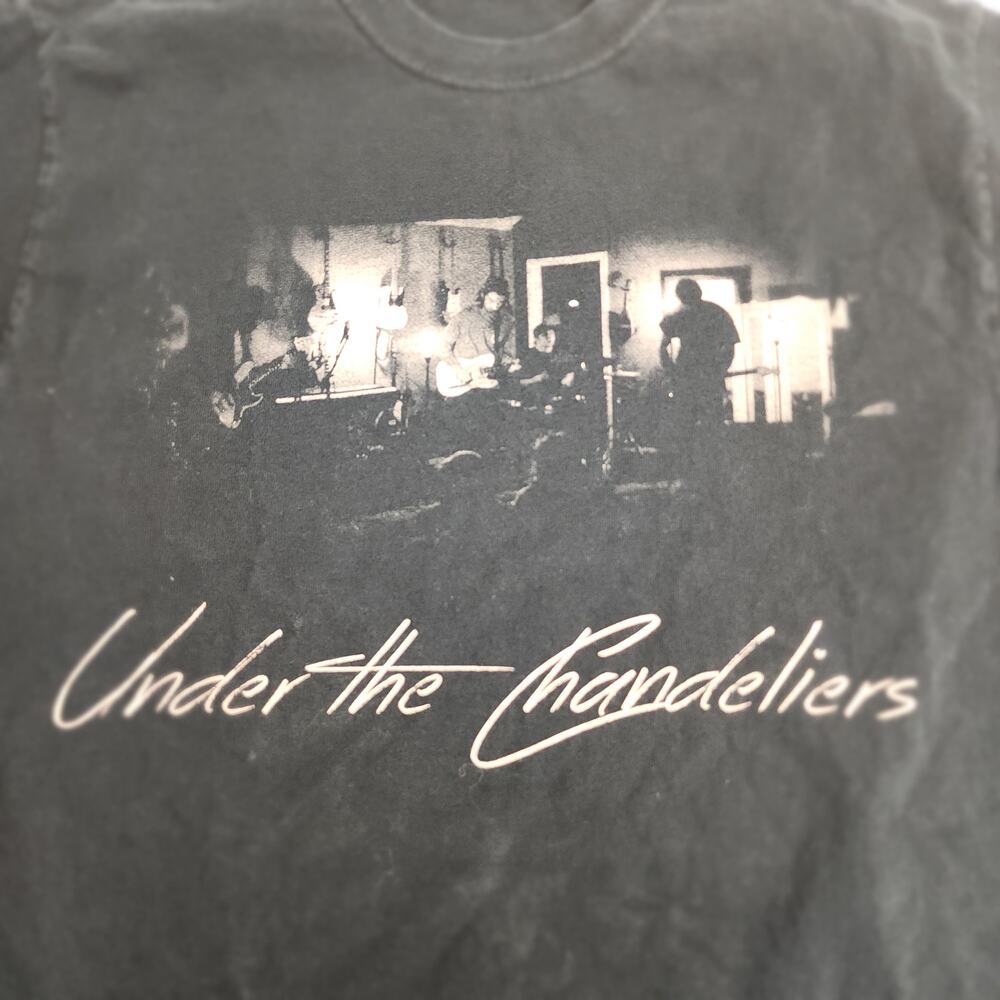Under the Chandeliers Pop-Funk Music Band Black Short Sleeve T-Shirt Mens Size S